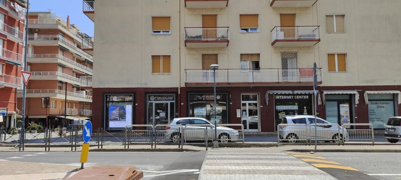 Nice And Easy Apartment Pietra Ligure Eksteriør billede